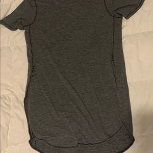 Lululemon T-shirt